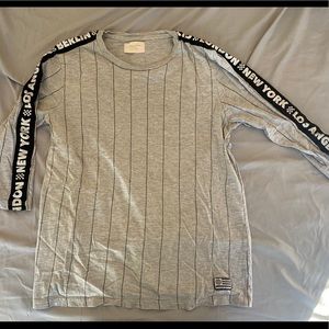 T-BAR X COTTON ON LONG SLEEVE